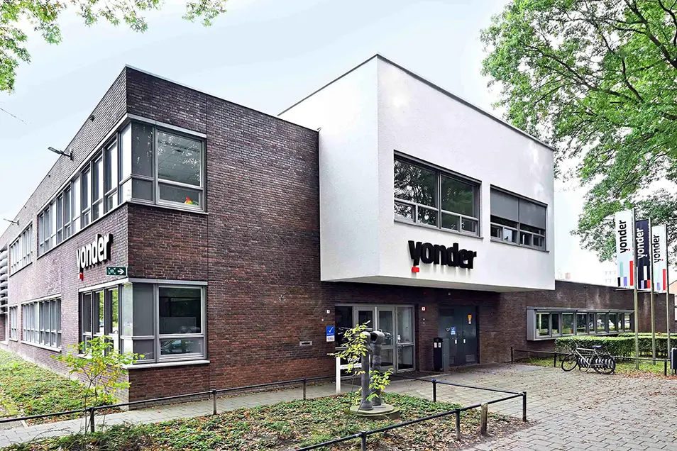 Locatie van Yonder aan de Professor Gimbrerelaan 9